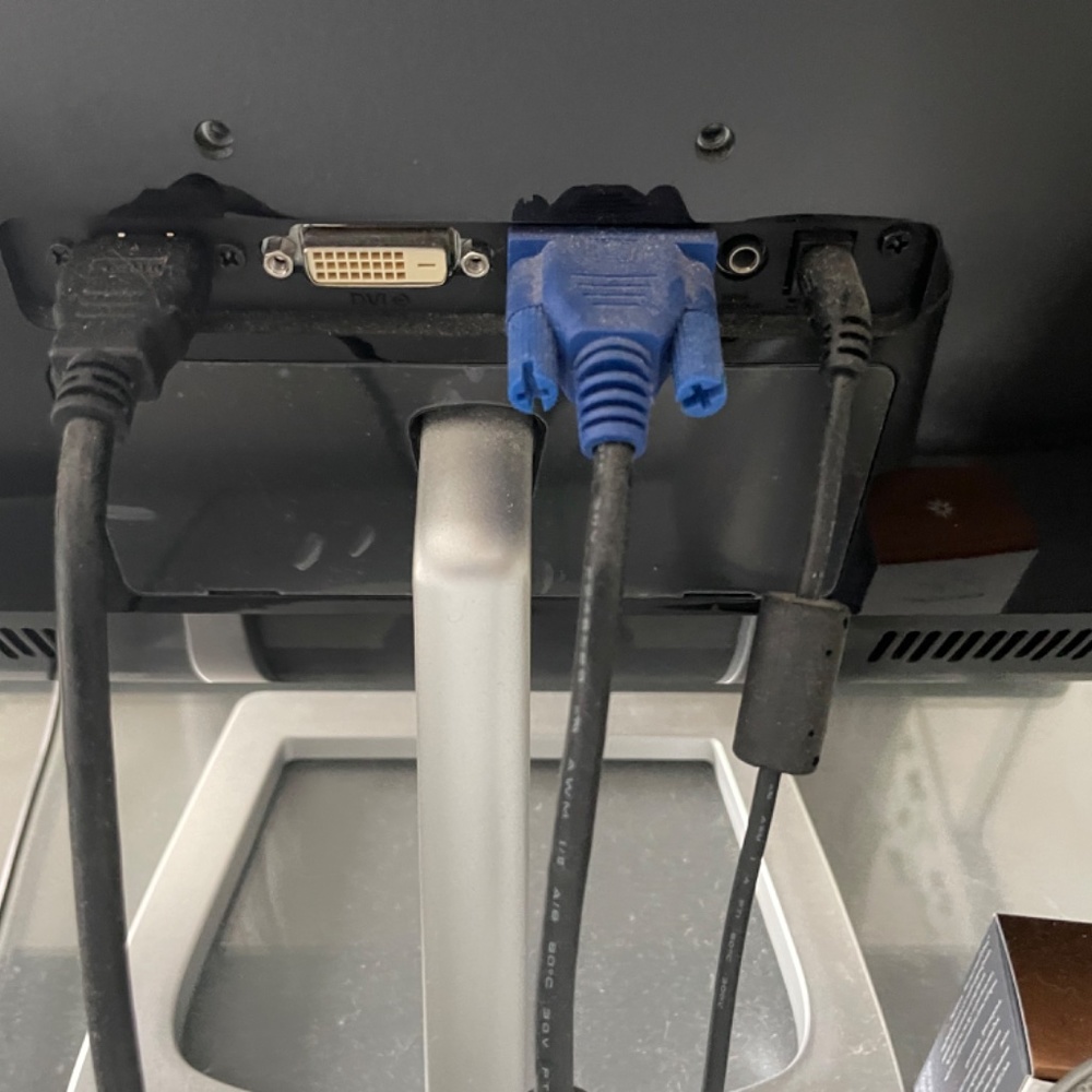 Windows/Dell computer/pc - Picture 2 of 5